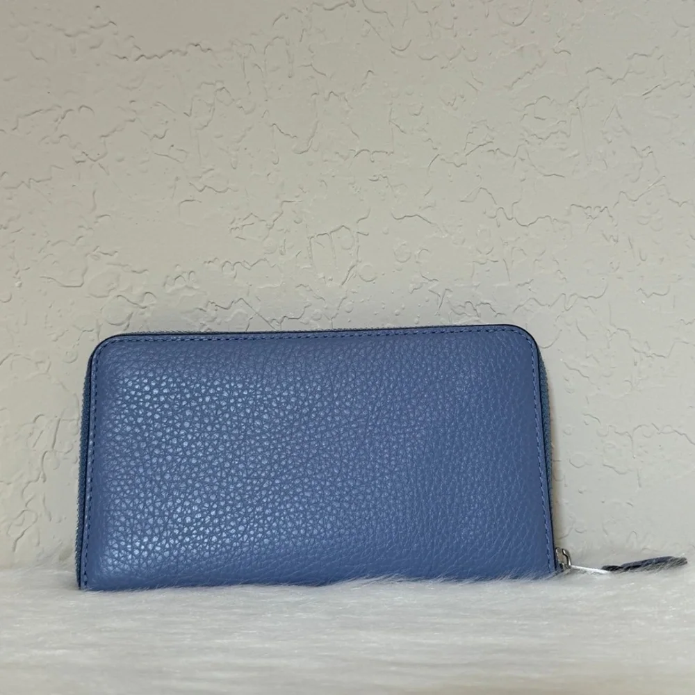 Disney X Coach Medium Id Zip Wallet With Cinderella - Picture 3 of 11